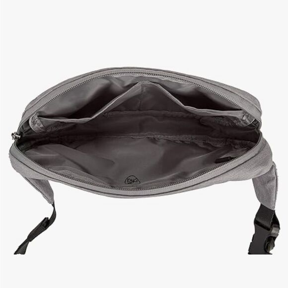 Travelon World Travel Essentials Belt Bag/
Convertible Sling/Waist Pack, bag - Picture 5 of 7